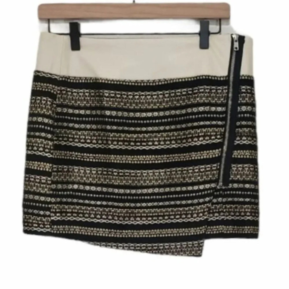 Fab’rik Metallic Gold Black Mini Skirt Women’s Size M | Shimmery Holiday Party